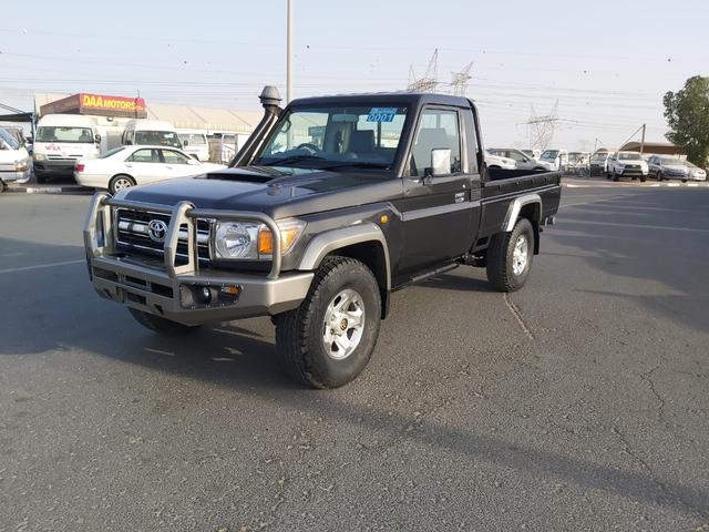 2014 Toyota Land Cruiser p/up