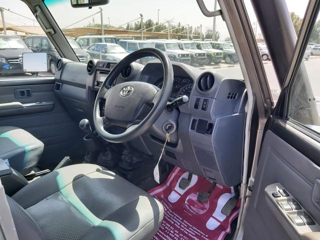 2014 Toyota Land Cruiser p/up