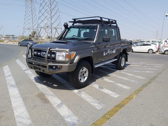 2014 Toyota Land Cruiser p/up