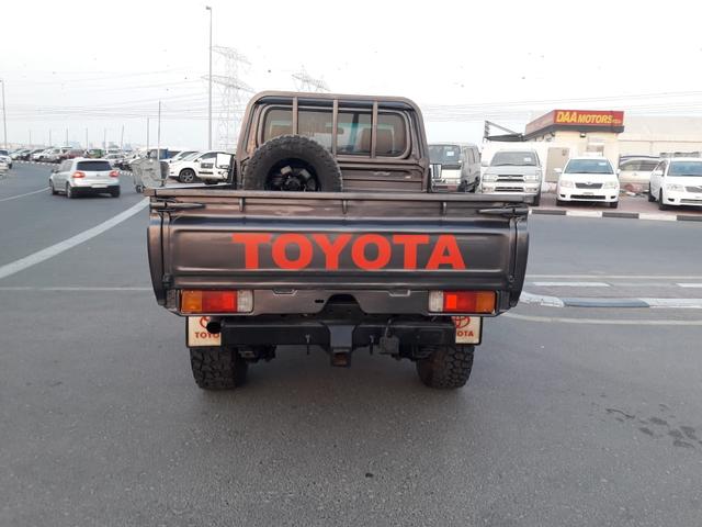 2014 Toyota Land Cruiser