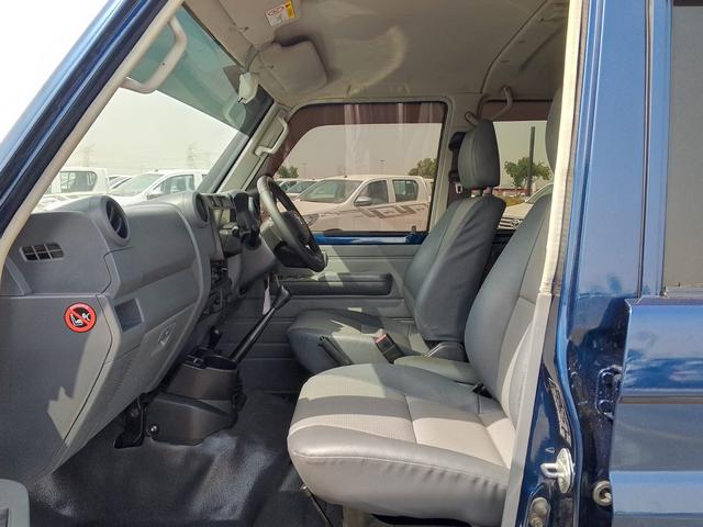 2014 Toyota LAND CRUISER DOUBLE CAB