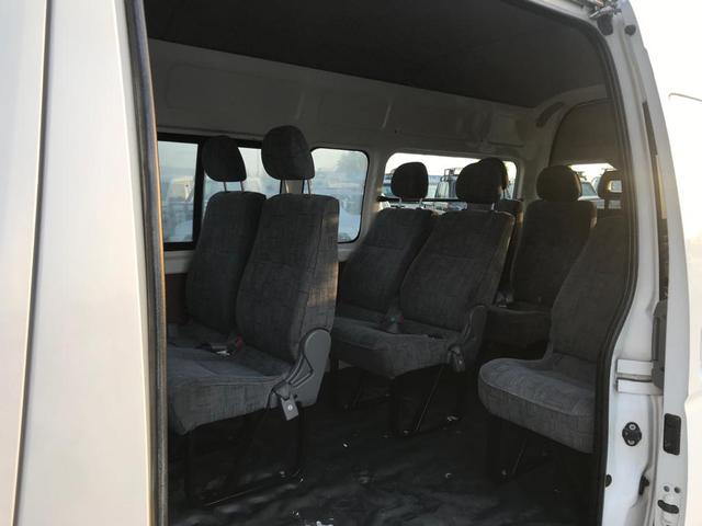 2009 Toyota Hiace