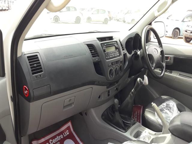 2005 Toyota Hilux