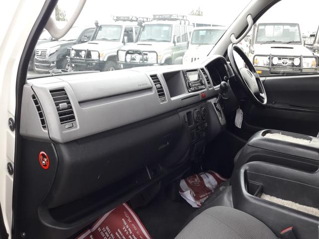 2013 Toyota Hiace