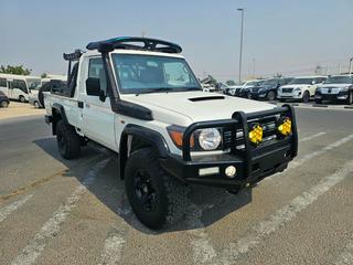 2010 Toyota Land Cruiser p/up