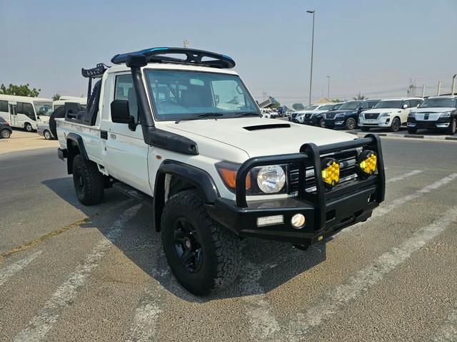2010 Toyota Land Cruiser p/up
