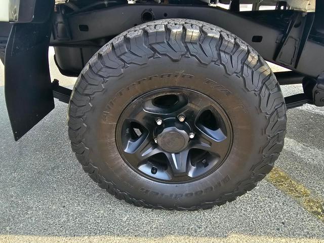 2010 Toyota Land Cruiser p/up