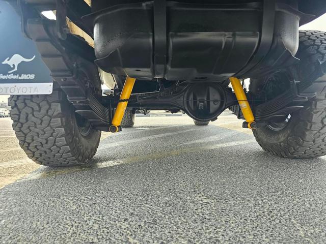 2010 Toyota Land Cruiser p/up