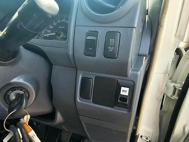 2010 Toyota Land Cruiser p/up