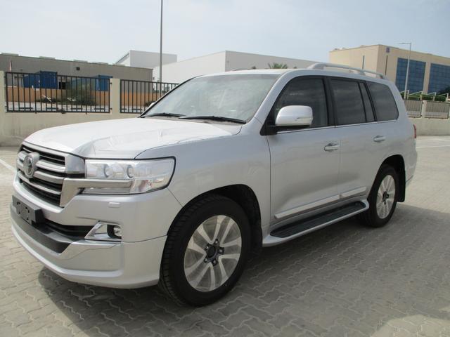 2019 Toyota LAND CRUISER VXR