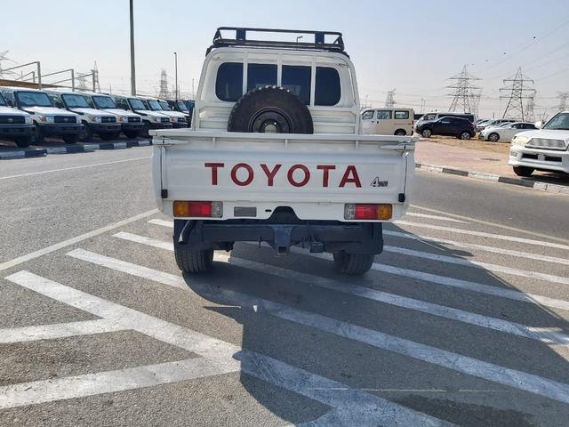 2014 Toyota LAND CRUISER DOUBLE CAB