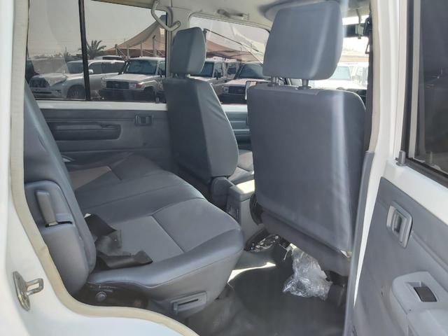 2014 Toyota LAND CRUISER DOUBLE CAB