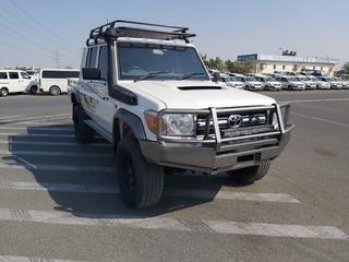 2014 Toyota LAND CRUISER DOUBLE CAB