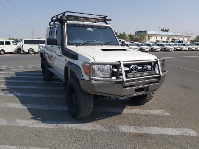 2014 Toyota LAND CRUISER DOUBLE CAB