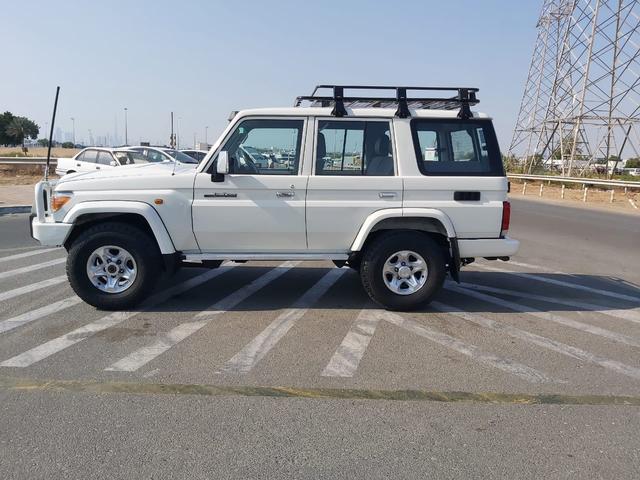 2018 Toyota Land Cruiser