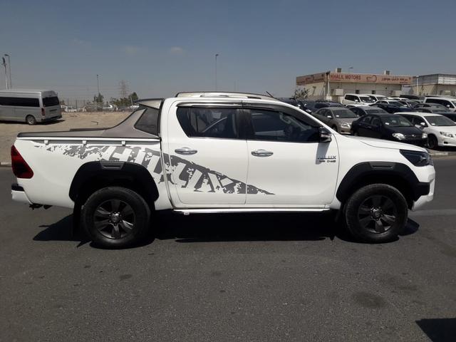 2015 Toyota Hilux