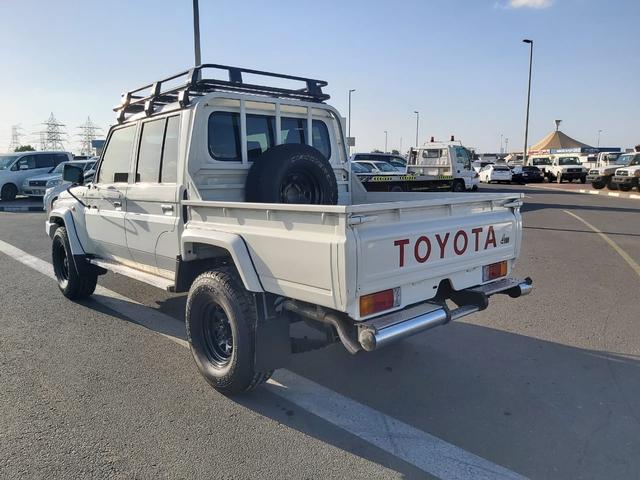 2018 Toyota Land Cruiser p/up