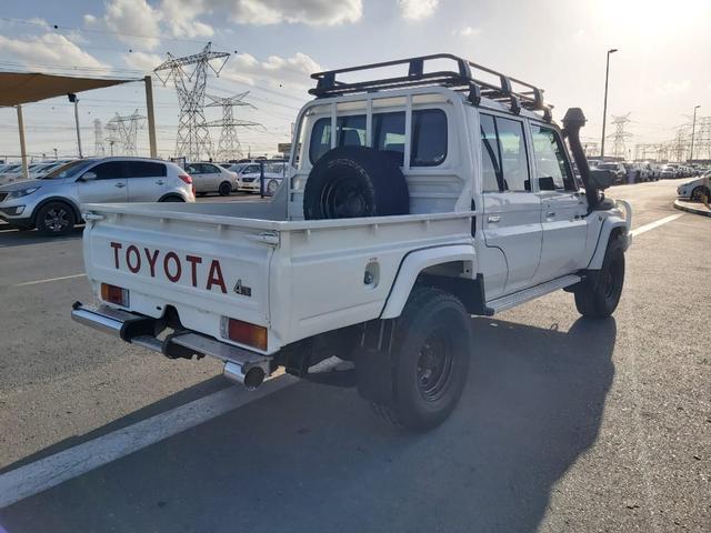 2018 Toyota Land Cruiser p/up