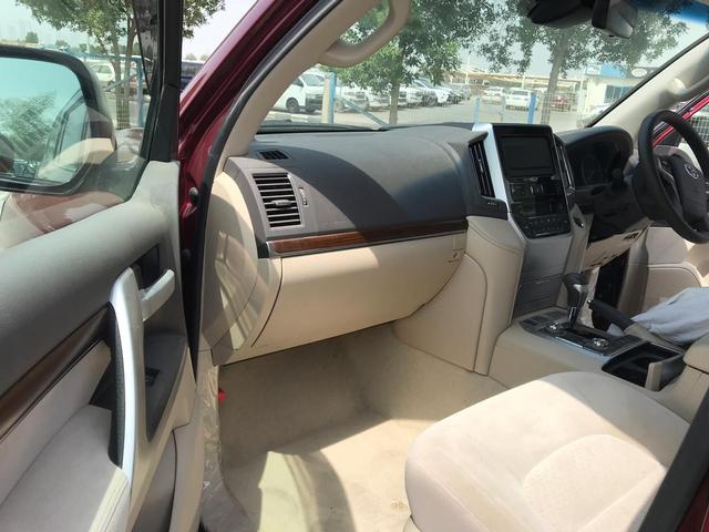 2018 Toyota Land Cruiser
