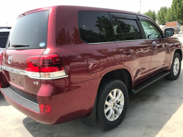 2018 Toyota Land Cruiser