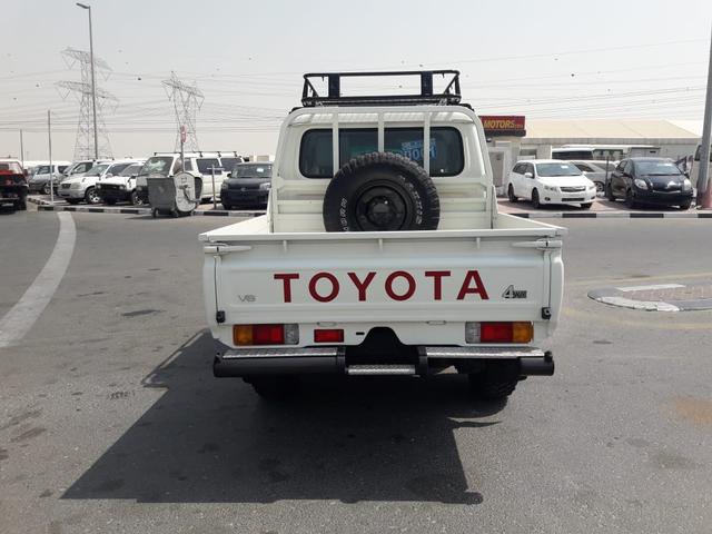 2014 Toyota Land Cruiser