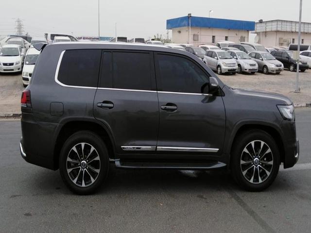 2009 Toyota LAND CRUISER VXR