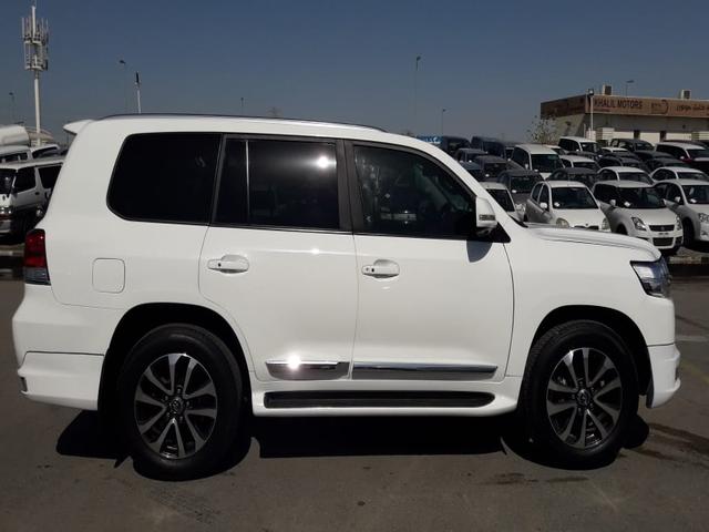 2014 Toyota Land Cruiser