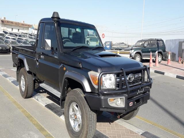 2013 Toyota Land Cruiser