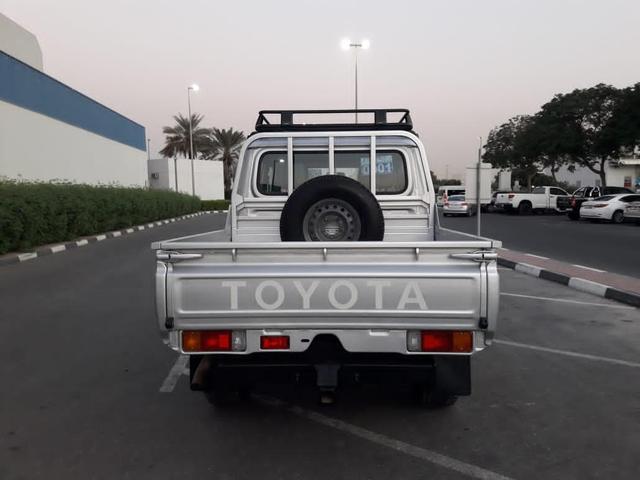 2018 Toyota Land Cruiser p/up