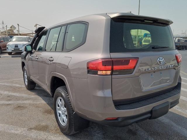 2025 Toyota LAND CRUISER 300 SERIES