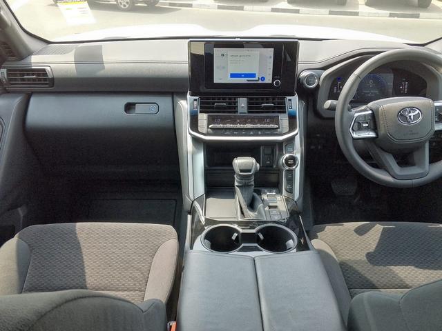 2025 Toyota LAND CRUISER 300 SERIES