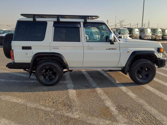 2015 Toyota LAND CRUISER 5D HARDTOP