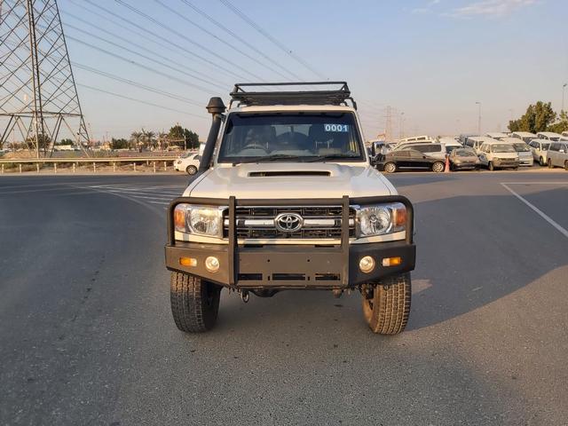 2015 Toyota Land Cruiser p/up