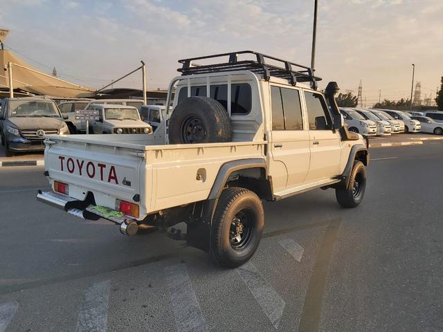 2015 Toyota Land Cruiser p/up