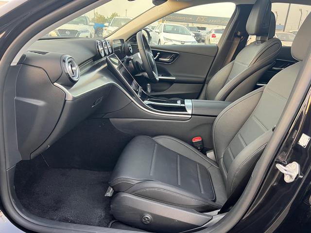 2022 Mercedes-Benz C 200 AVANTGARDE