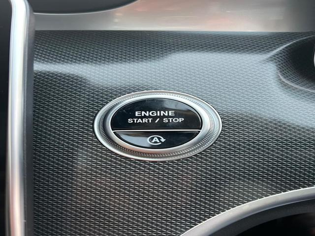 2022 Mercedes-Benz C 200 AVANTGARDE