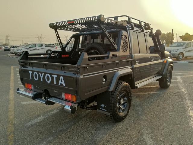 2025 Toyota LAND CRUISER D/CAB 79 SERIES