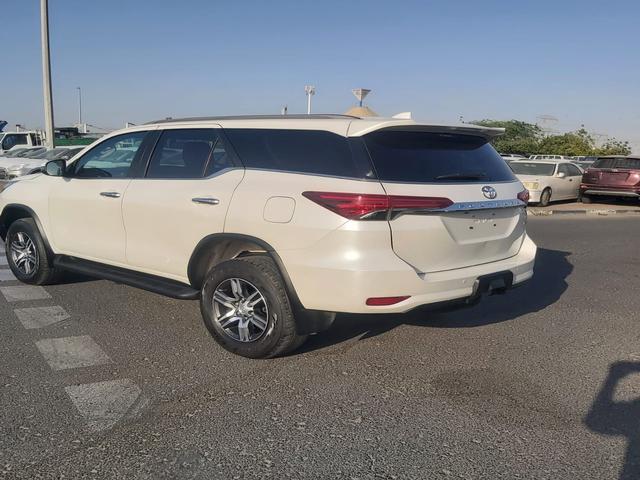 2017 Toyota Fortuner