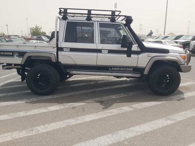 2018 Toyota LAND CRUISER DOUBLE CAB