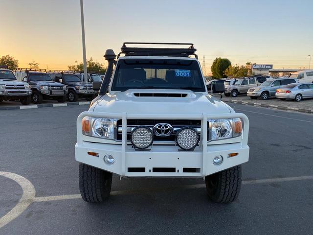 2017 Toyota Land Cruiser p/up