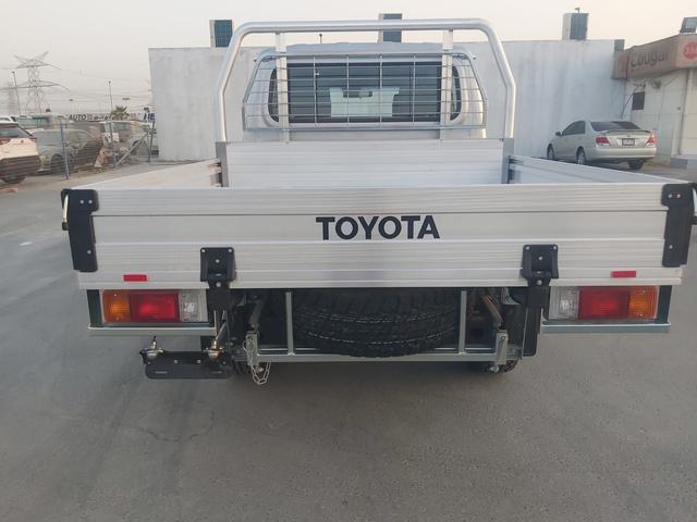 2024 Toyota LAND CRUISER DOUBLE CAB