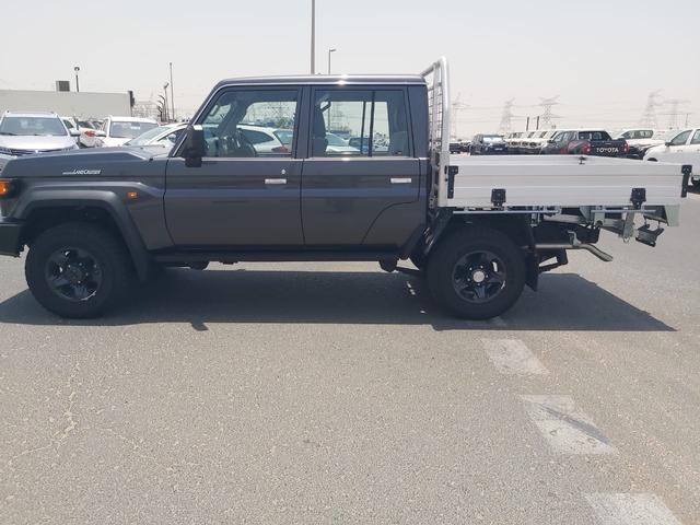 2024 Toyota LAND CRUISER DOUBLE CAB