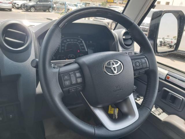 2024 Toyota LAND CRUISER DOUBLE CAB