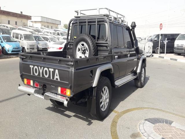 2015 Toyota Land Cruiser p/up