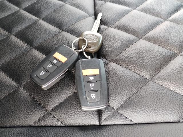 2013 Toyota LAND CRUISER DOUBLE CAB