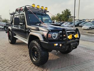 2013 Toyota LAND CRUISER DOUBLE CAB