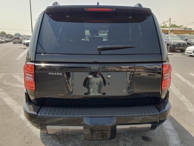 2025 Toyota LAND CRUISER PRADO VX LTD
