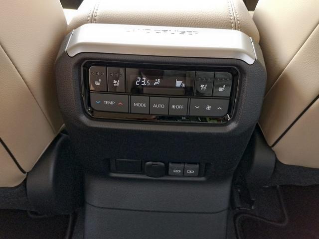 2025 Toyota LAND CRUISER PRADO VX LTD
