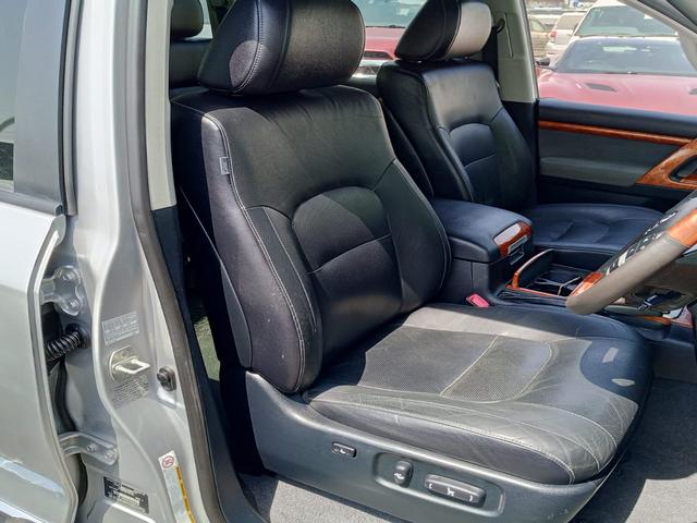 2012 Toyota Land Cruiser