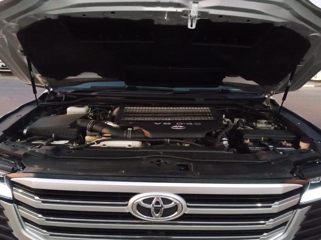 2012 Toyota Land Cruiser